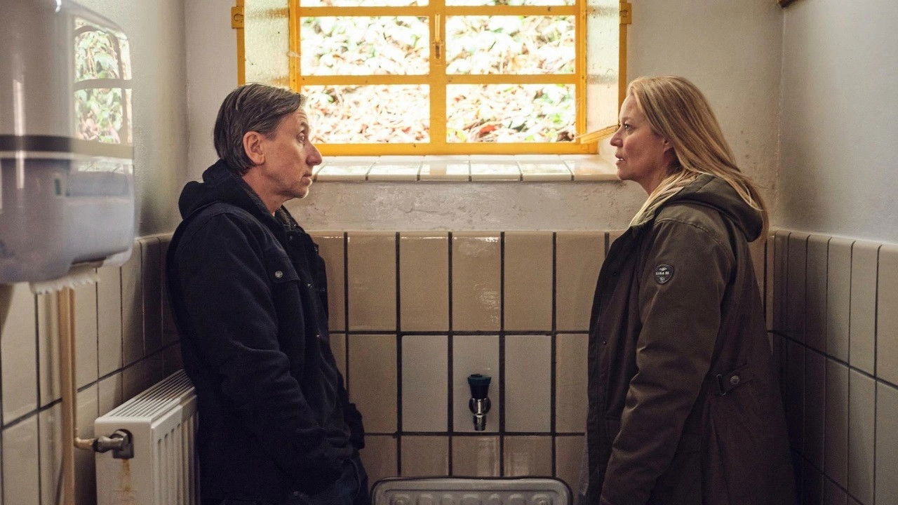 Poison Movie Screenshot 2